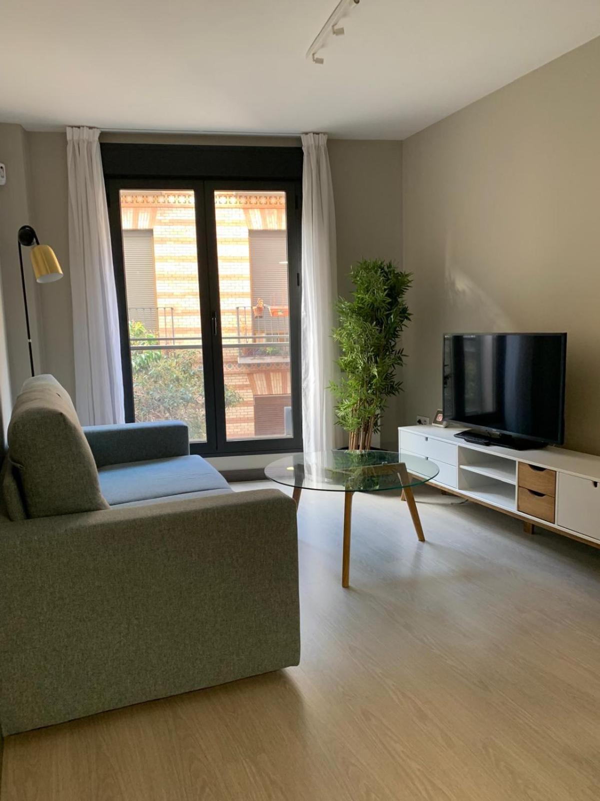 Eh - Apartamentos Heroismo Zaragoza Dış mekan fotoğraf