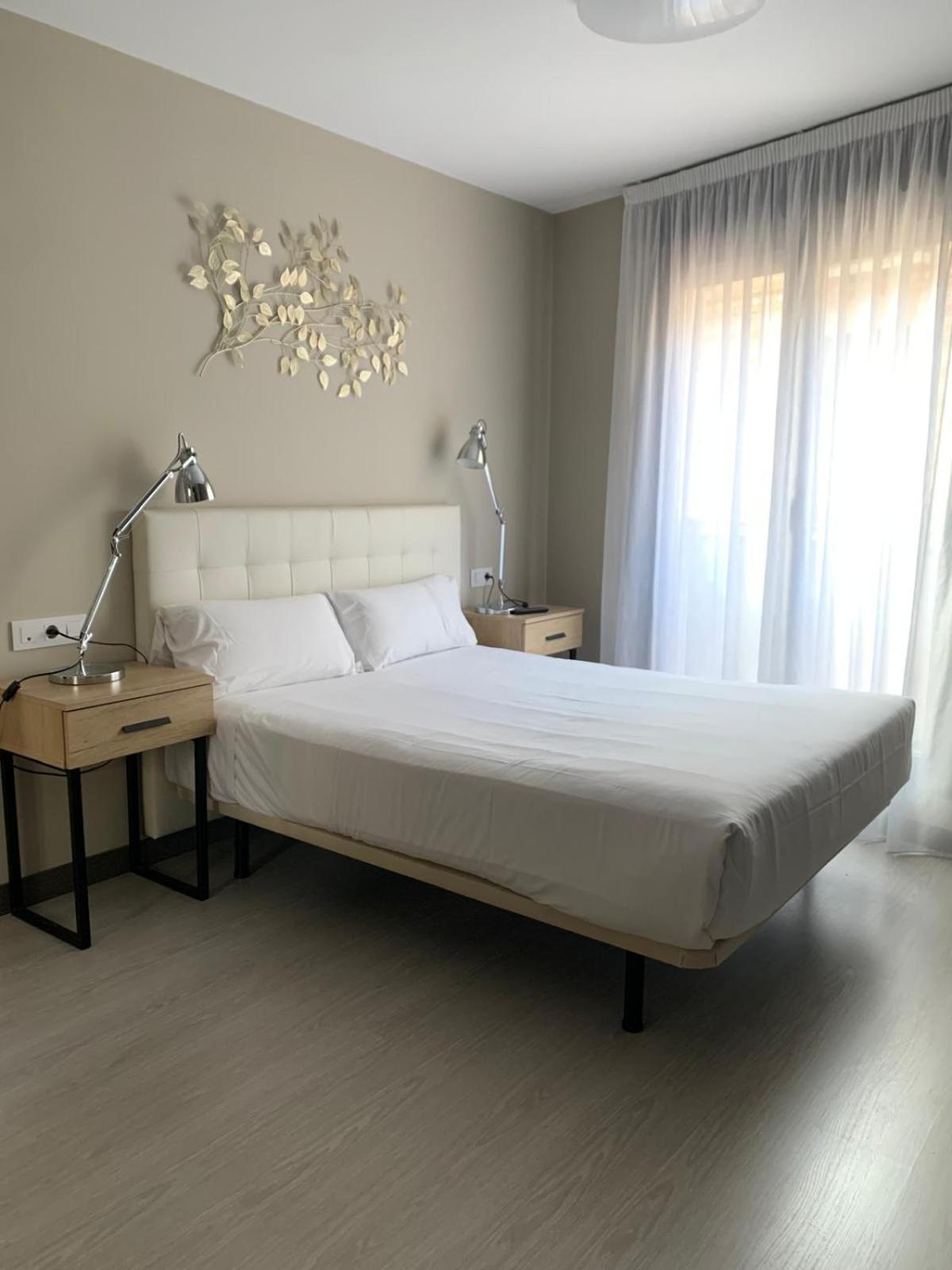Eh - Apartamentos Heroismo Zaragoza Dış mekan fotoğraf