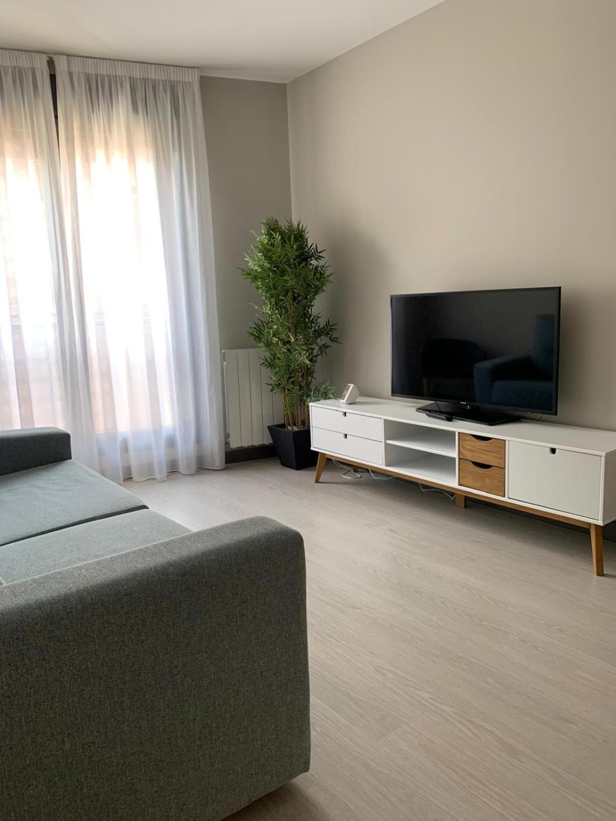 Eh - Apartamentos Heroismo Zaragoza Dış mekan fotoğraf