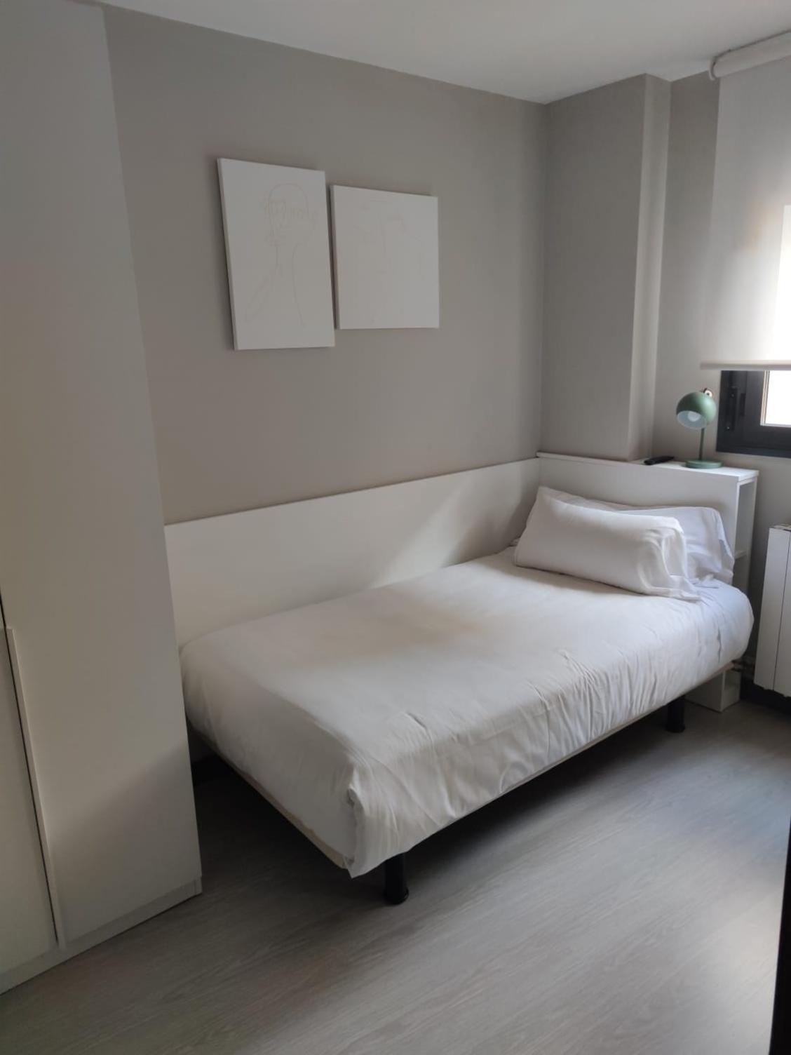 Eh - Apartamentos Heroismo Zaragoza Dış mekan fotoğraf